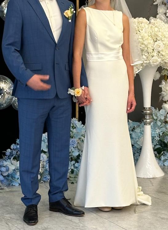 Svadobné šaty so závojom a korunou – farba ivory, elegantné - 10