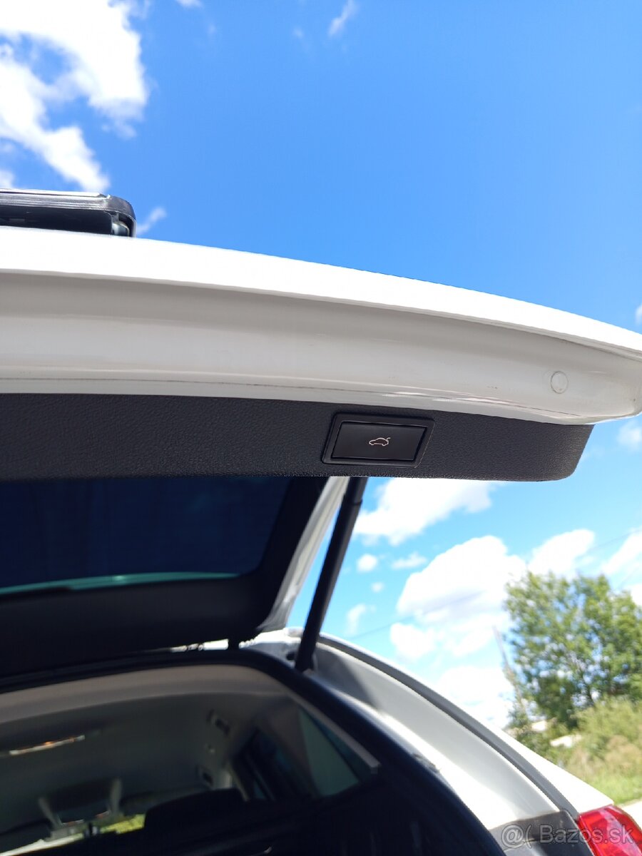 Predám Superb 2.0 tdi dsg 2015 - 10