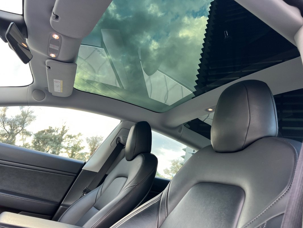 Tesla Model 3 Standard RANGE PLUS RWD - 10