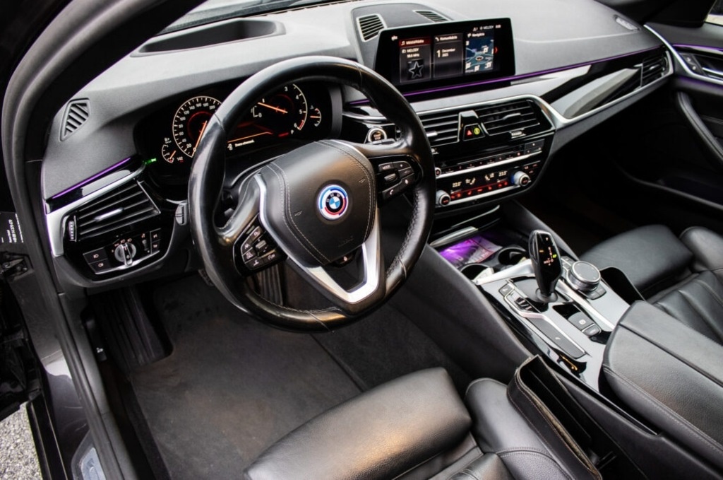 BMW 530d xDrive, 195kW (2019) - 10