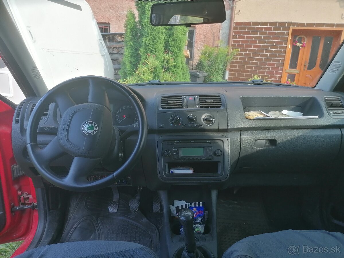 Škoda Fabia 2, Kombi, 1,2 51 kw - 10