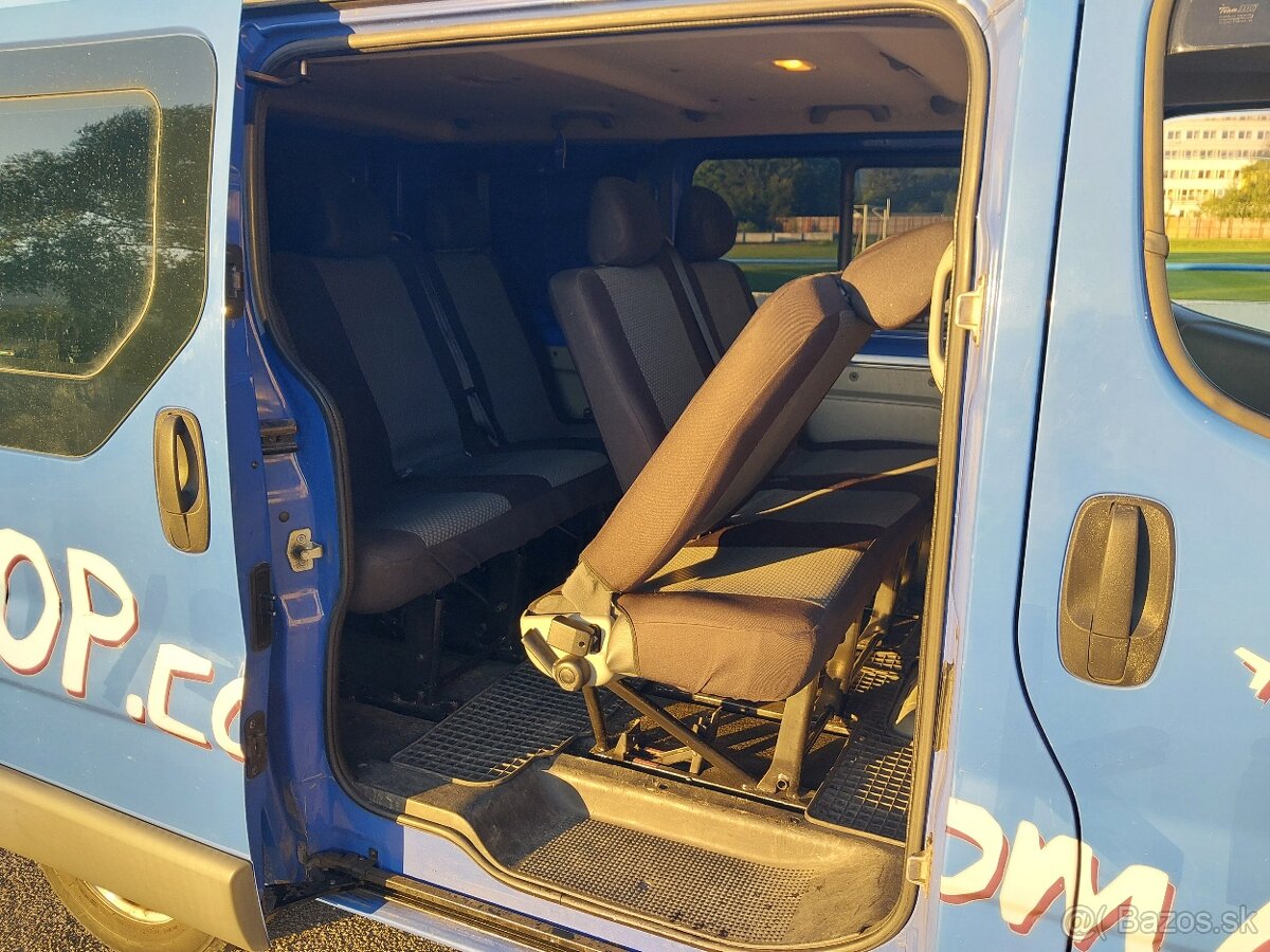 Renault Trafic 9 miestne - 10