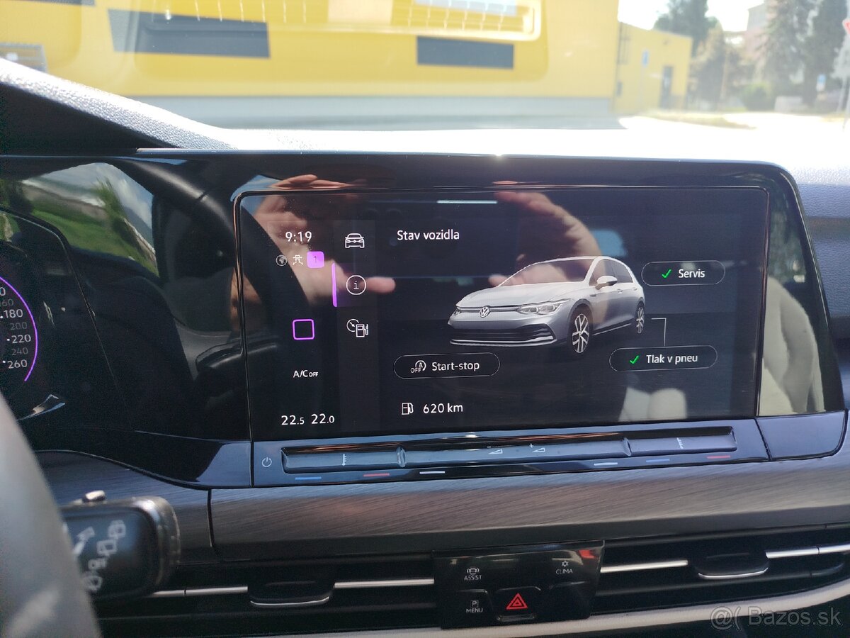 Vw golf 8 2,0 TDI,85 kw,5/2021,5 dver. - 10