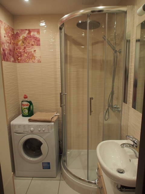 Prenajom 1i zariadený byt - Branisková ul. - 10