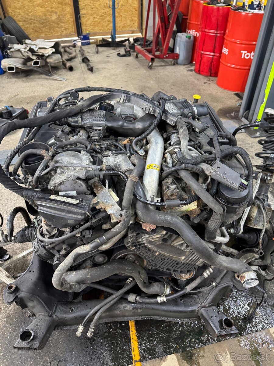 Rozpredam Mercedes GLK 320cdi - 10