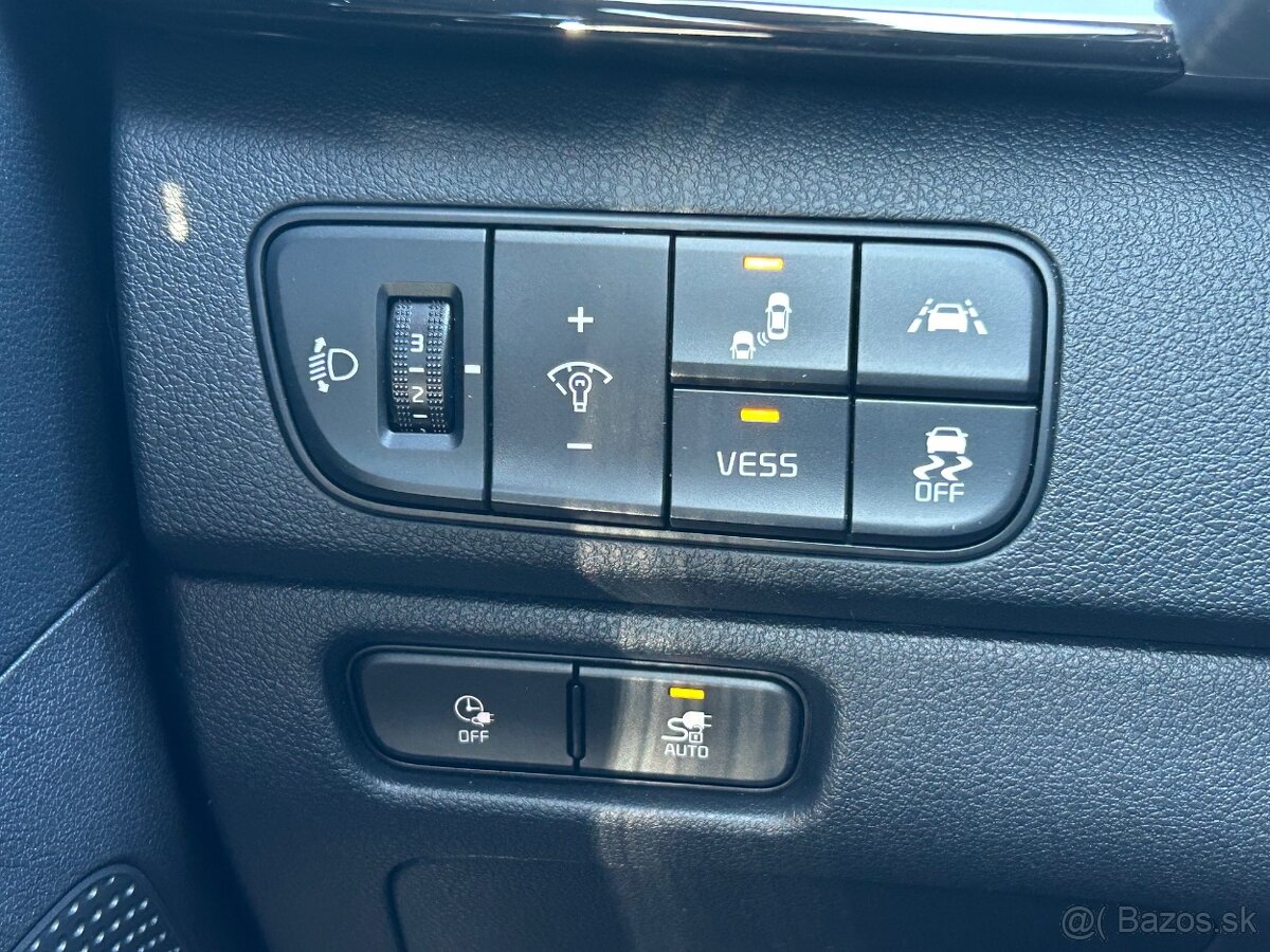 KIA e- Niro Premium Business 204ch 64KWh - 10