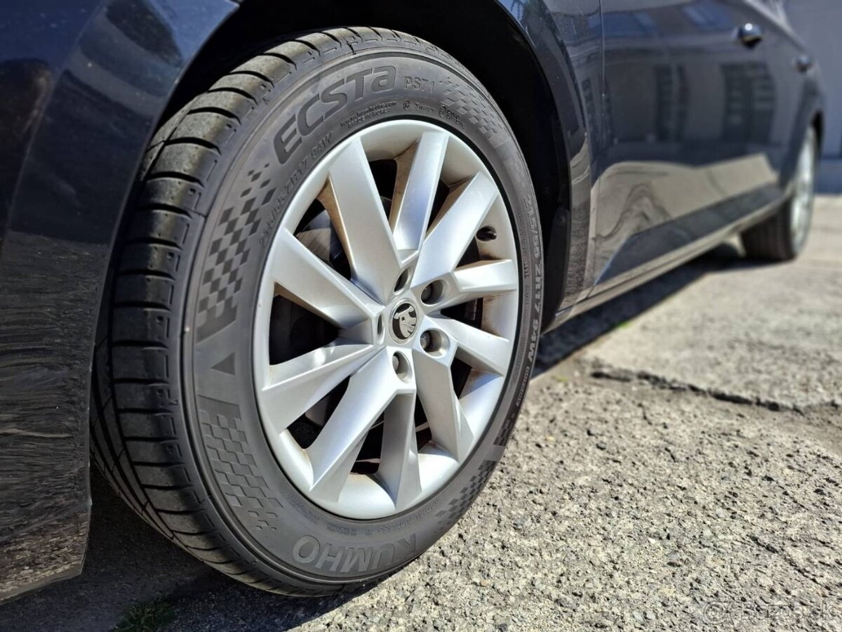 Škoda Superb 2.0 TDI SCR Style DSG - 10