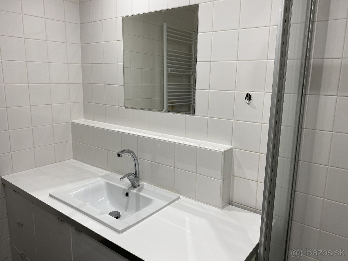 3-izbový byt v Nových Zámkoch - 10