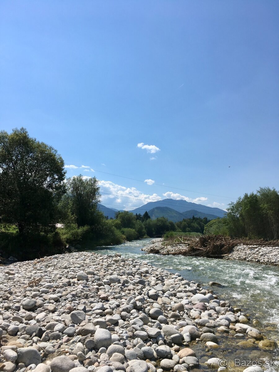 Krásna záhradná chata priamo pri potoku Belá na Liptove - 10