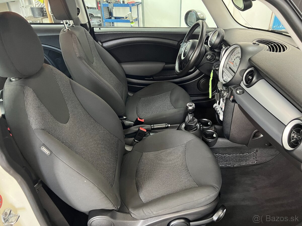 Mini One Cooper 1.4i VYHŘÍVANÉ SED. SERVISKA PARK.SENZORY - 10