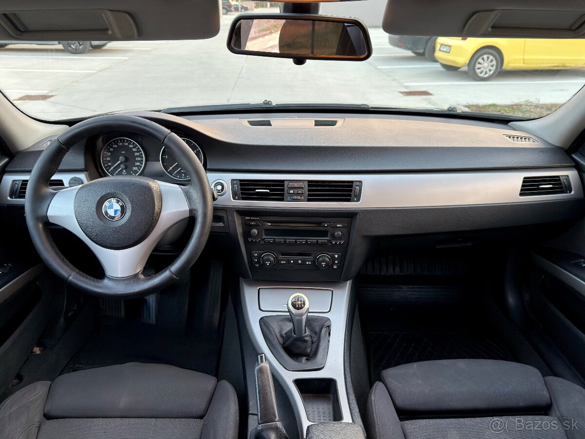 BMW 320d E91 M47 SPORTSITZE / R18 / PDC - 10