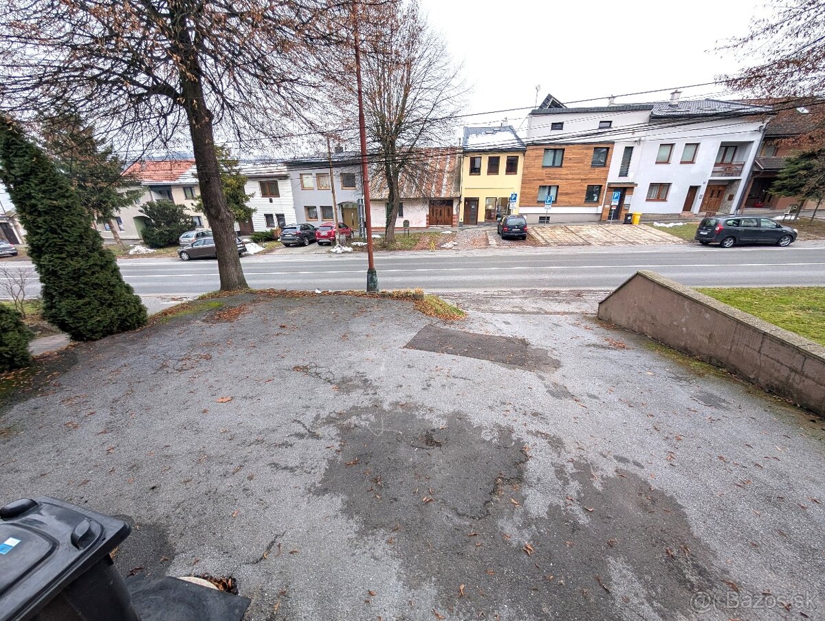 PRENÁJOM- Obchodný, firemný priestor s parkovaním - 10