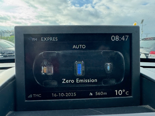 Peugeot 3008 HYbrid AKONTACIA OD 0% - 10