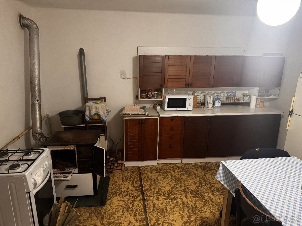 Na predaj - Rodinný dom Dolné Trhovište - 10