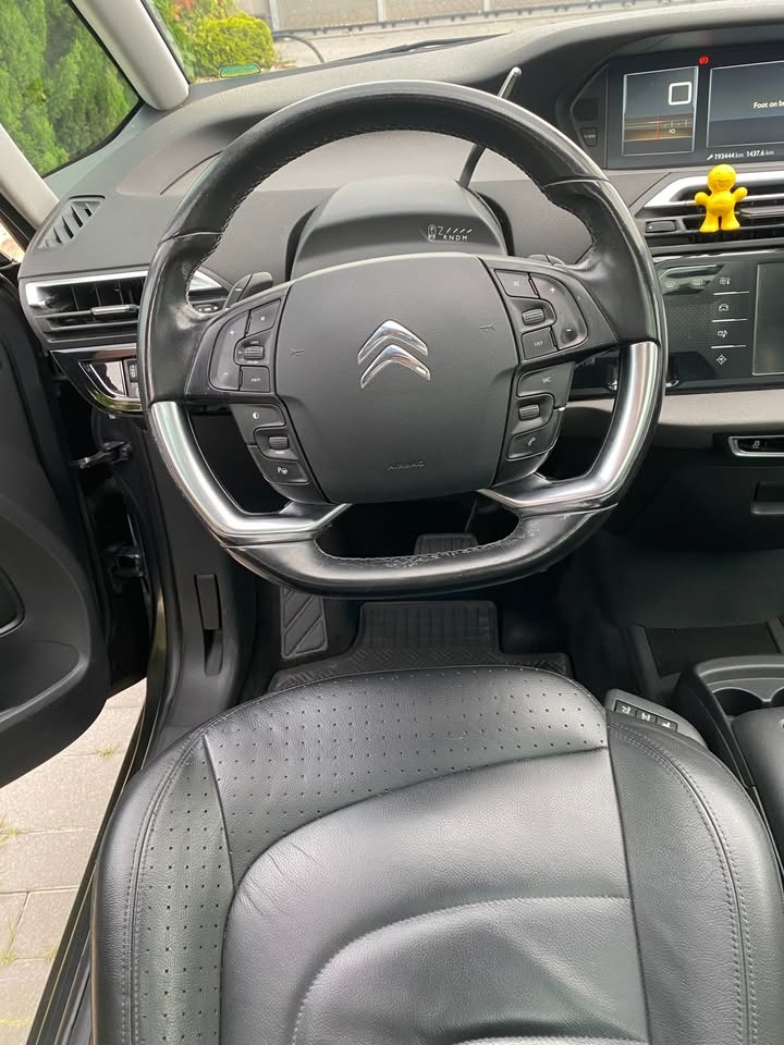 TOP CENA Citroen C4 Picasso Exclusive - 10