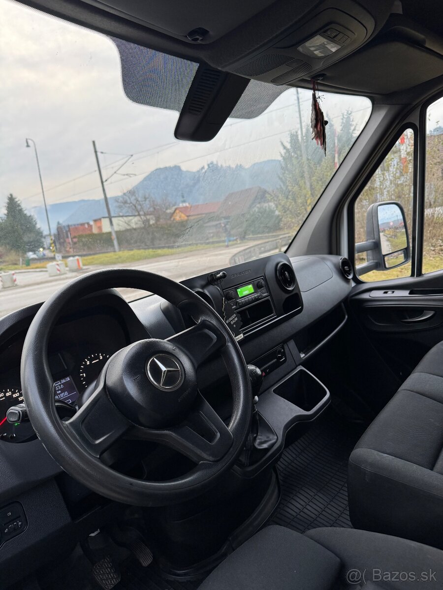 Predám MERCEDES BENZ SPRINTER 2.2 120kw 2018 - 10