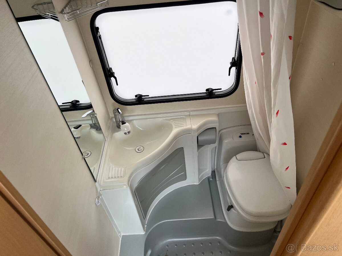 Obytné auto Ford Sirio 592 Roller, Rok 2008 - 10