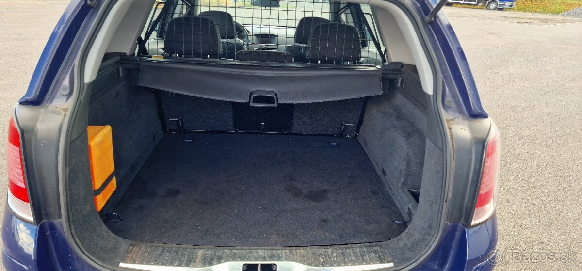Opel Astra H 1.6i 16V kombi - 10