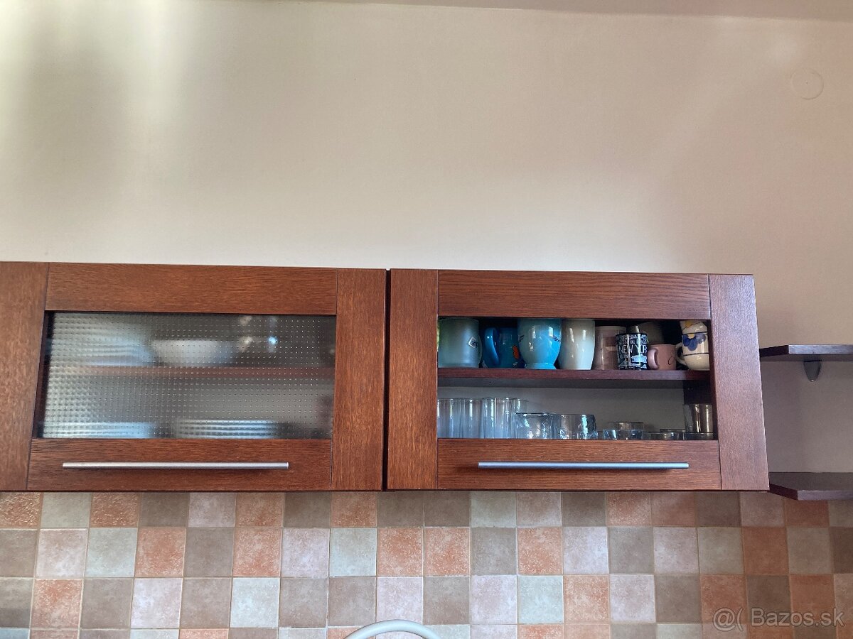 Kuchynská linka - 10