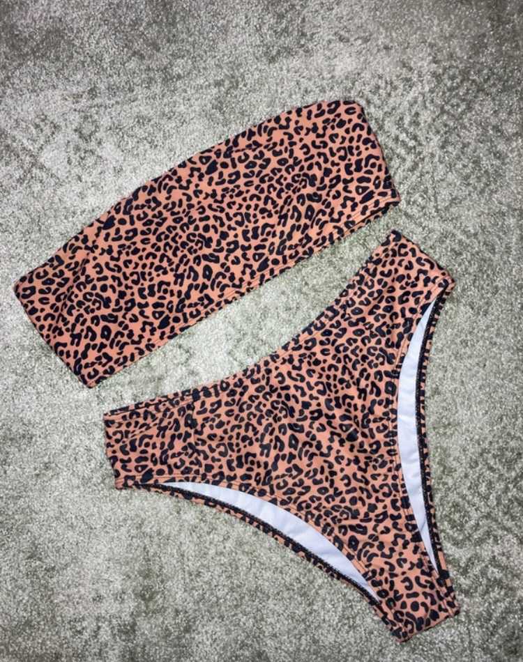 Damske oblečenie veľkosť M - 10