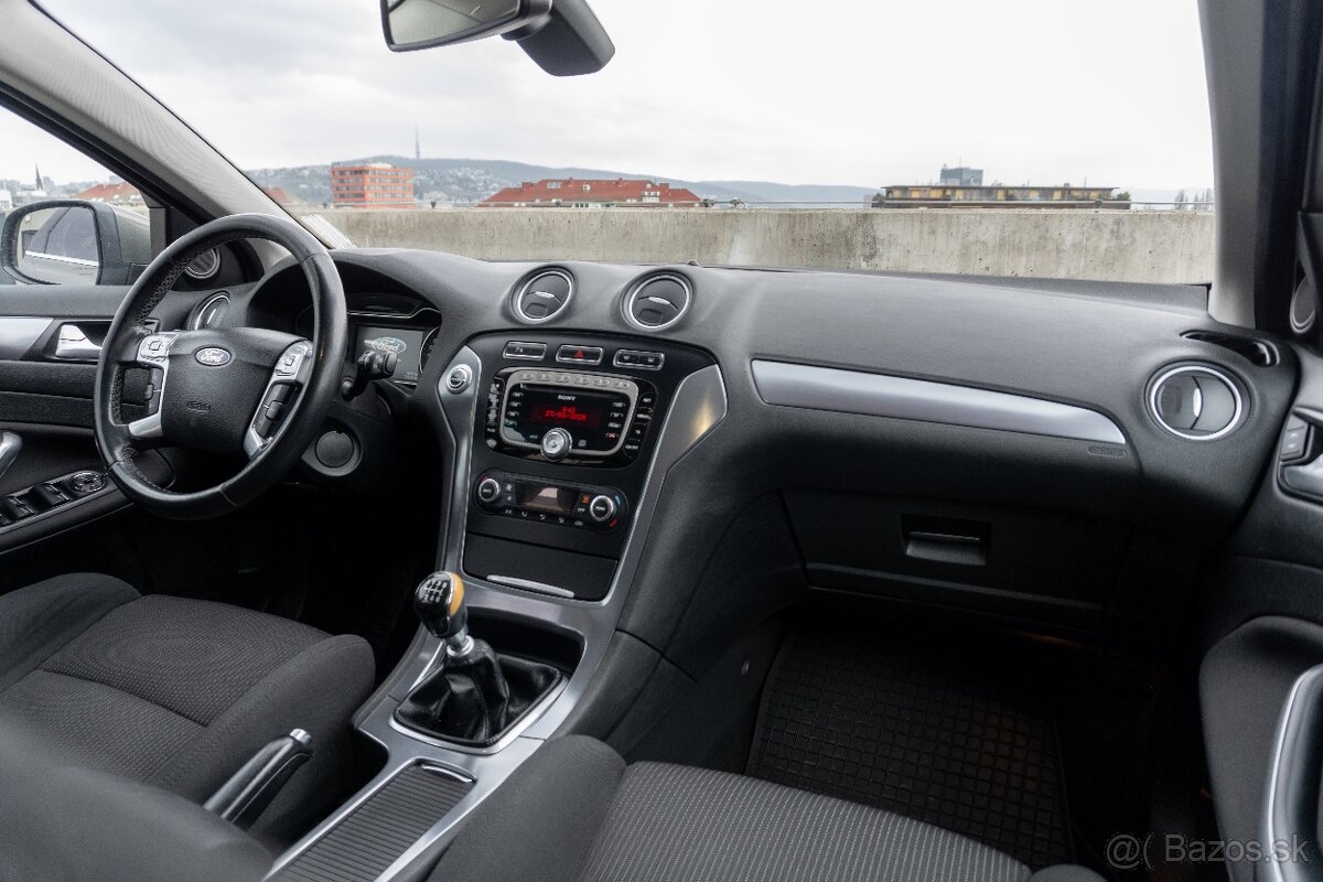 Ford Mondeo Combi 2.0 TDCi Titanium - 10