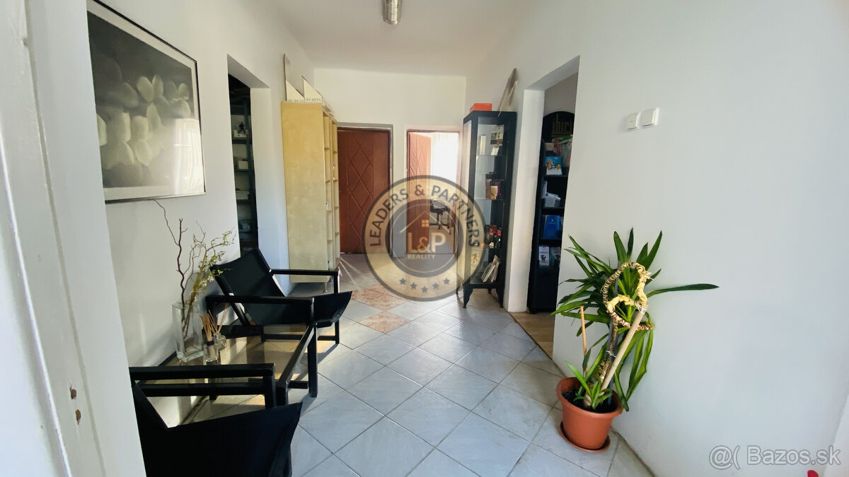 Na predaj - Dom na podnikanie aj bývanie - Vranov nad Topľou - 10