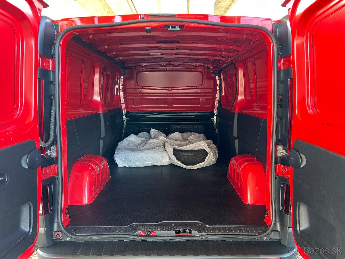 Renault Trafic 42 tis.km | kupované SR - 10