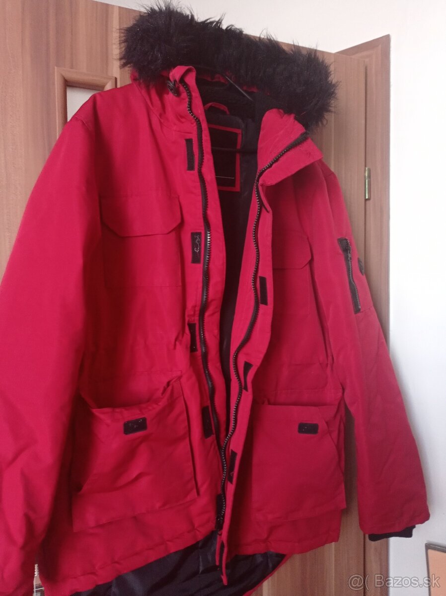 Predám 4 zimné bundy - 10