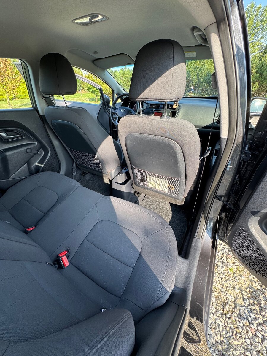 Kia Rio 1.1 CRDi LX - 10