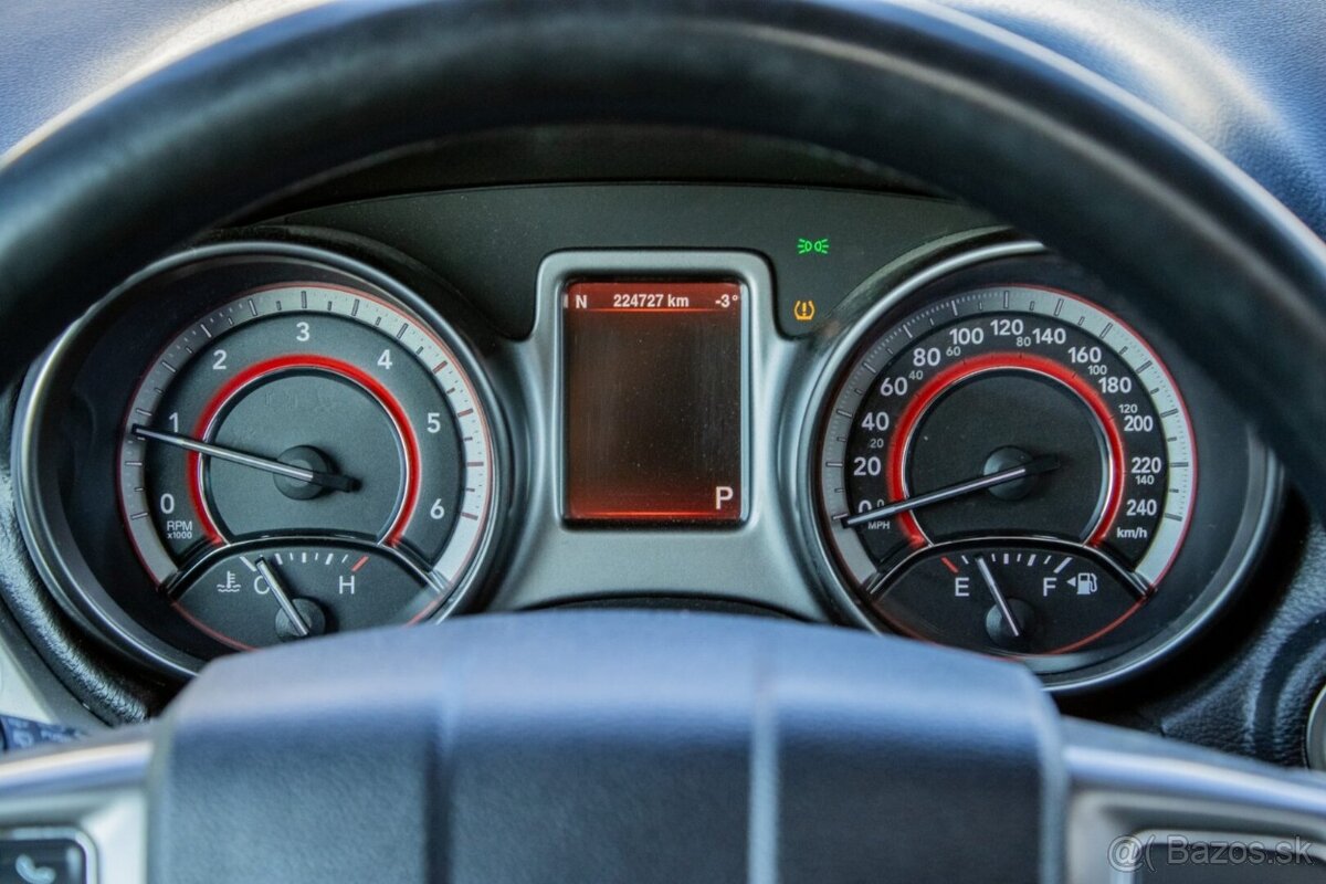 Fiat Freemont 2.0 16V MultiJet Black Code 4x4 / PANO - 10