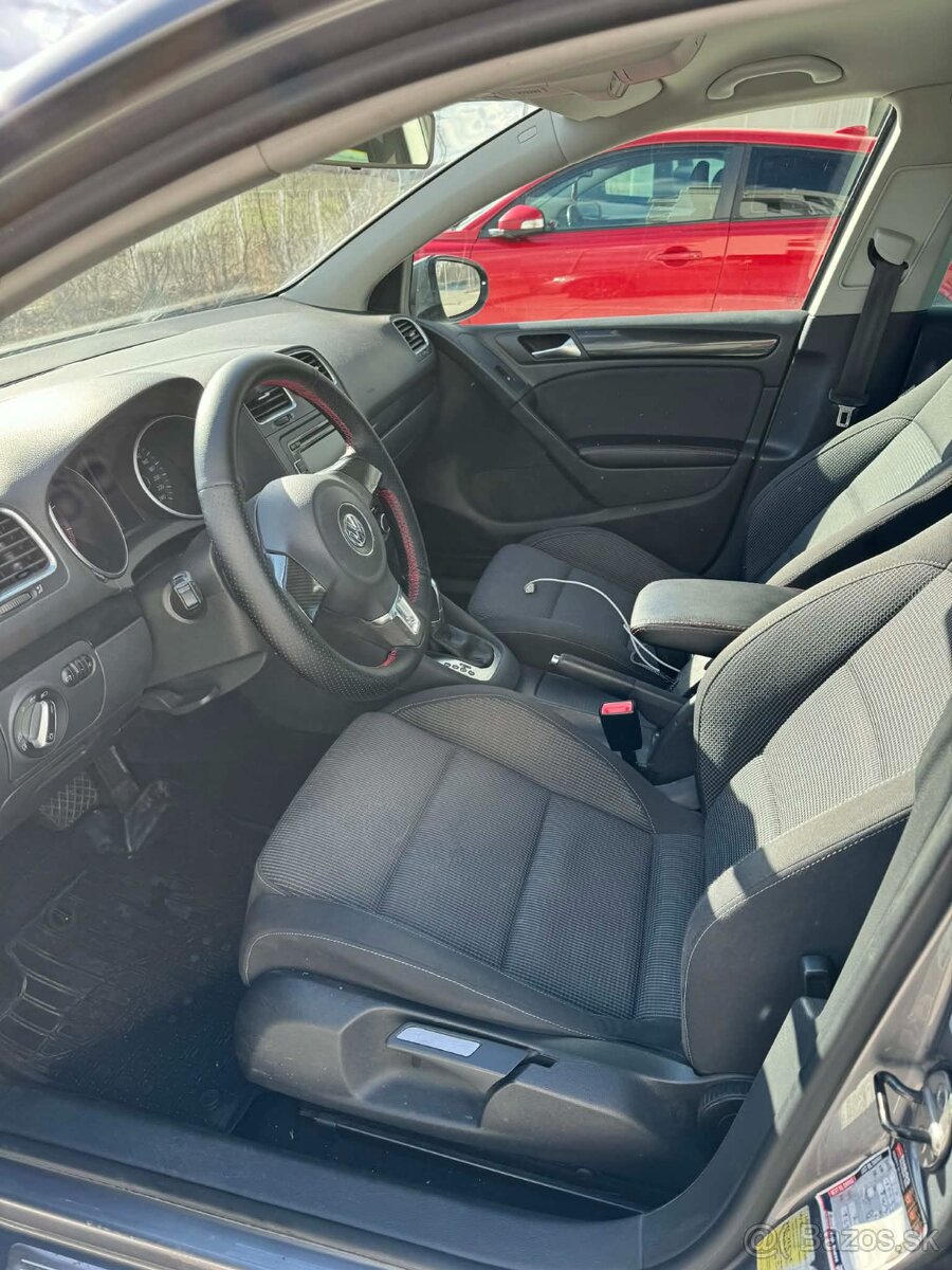 Volkswagen Golf 6 - 10