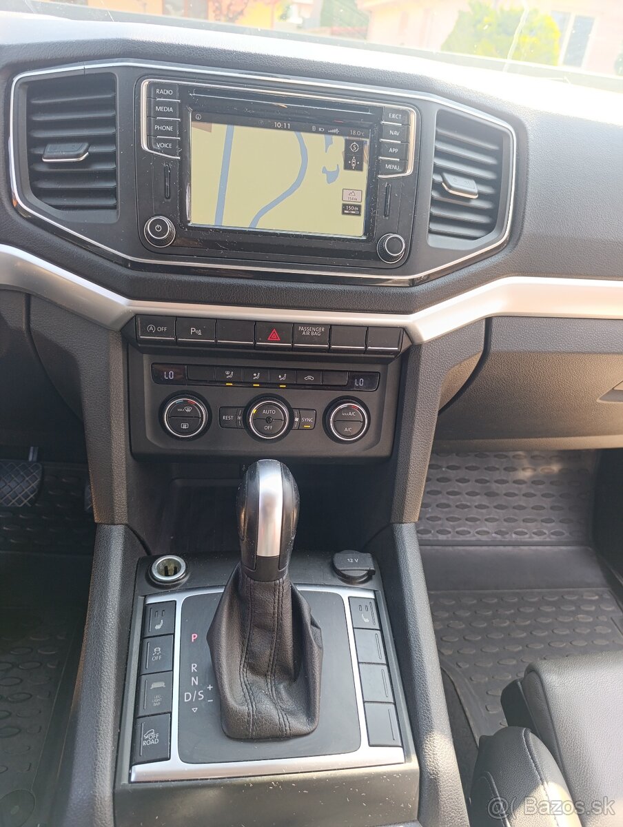 VW Amarok 3.0 V6 highline black edition - 10