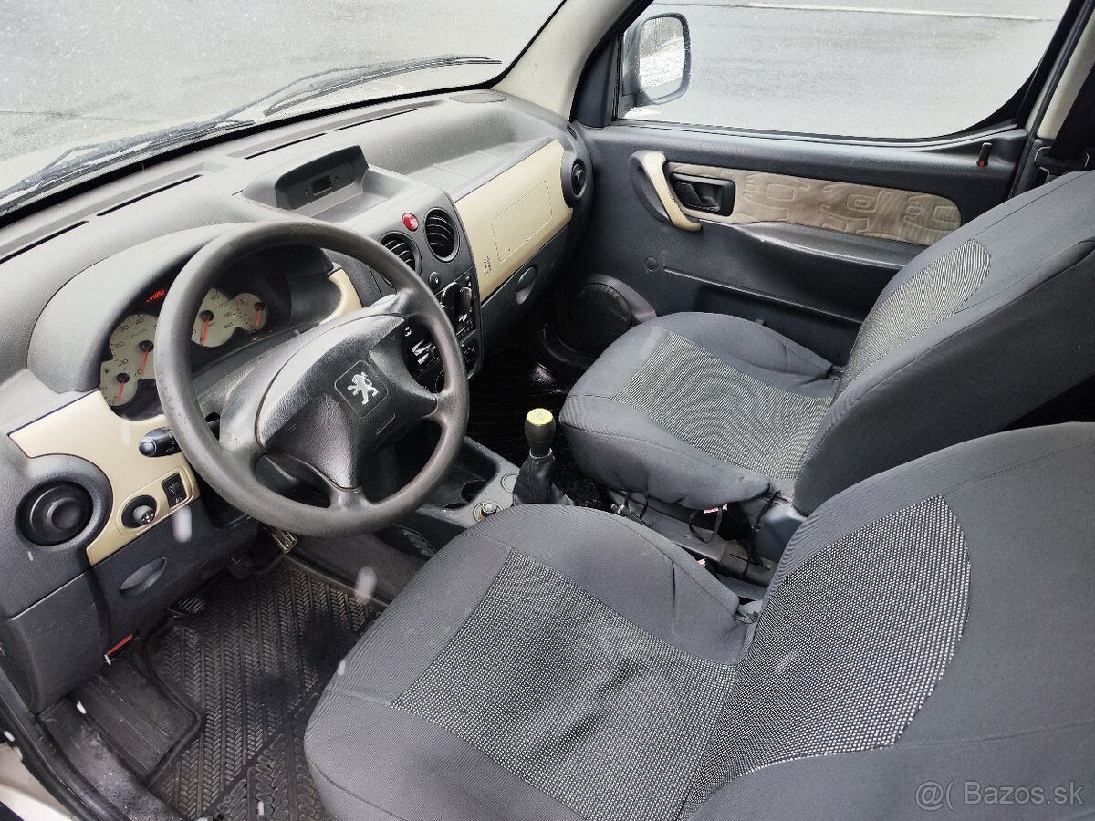 Peugeot Partner - 10