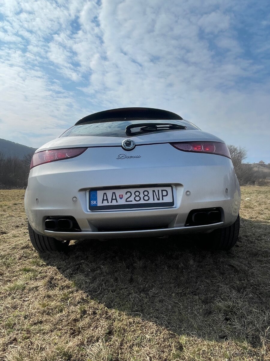 Alfa Romeo Brera - 10