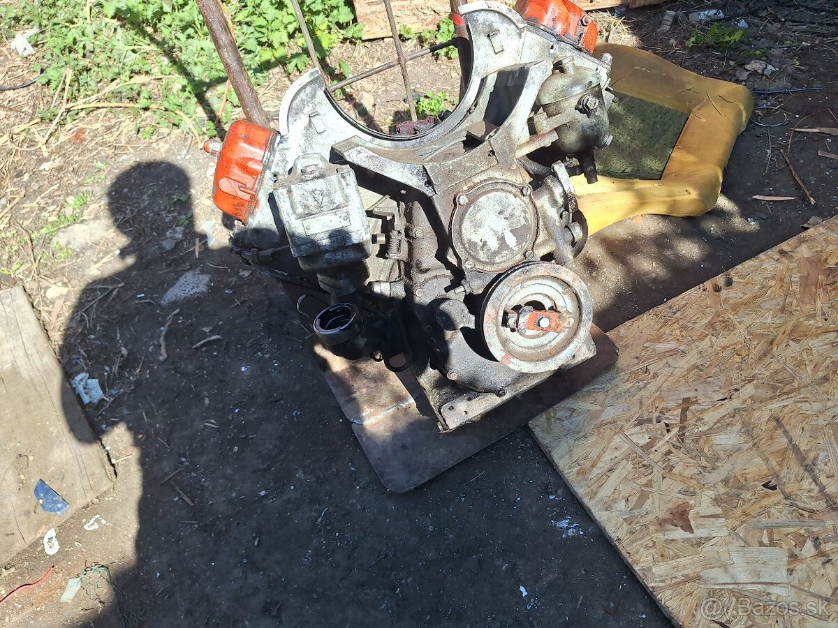 Motor z multikar 22 - 10