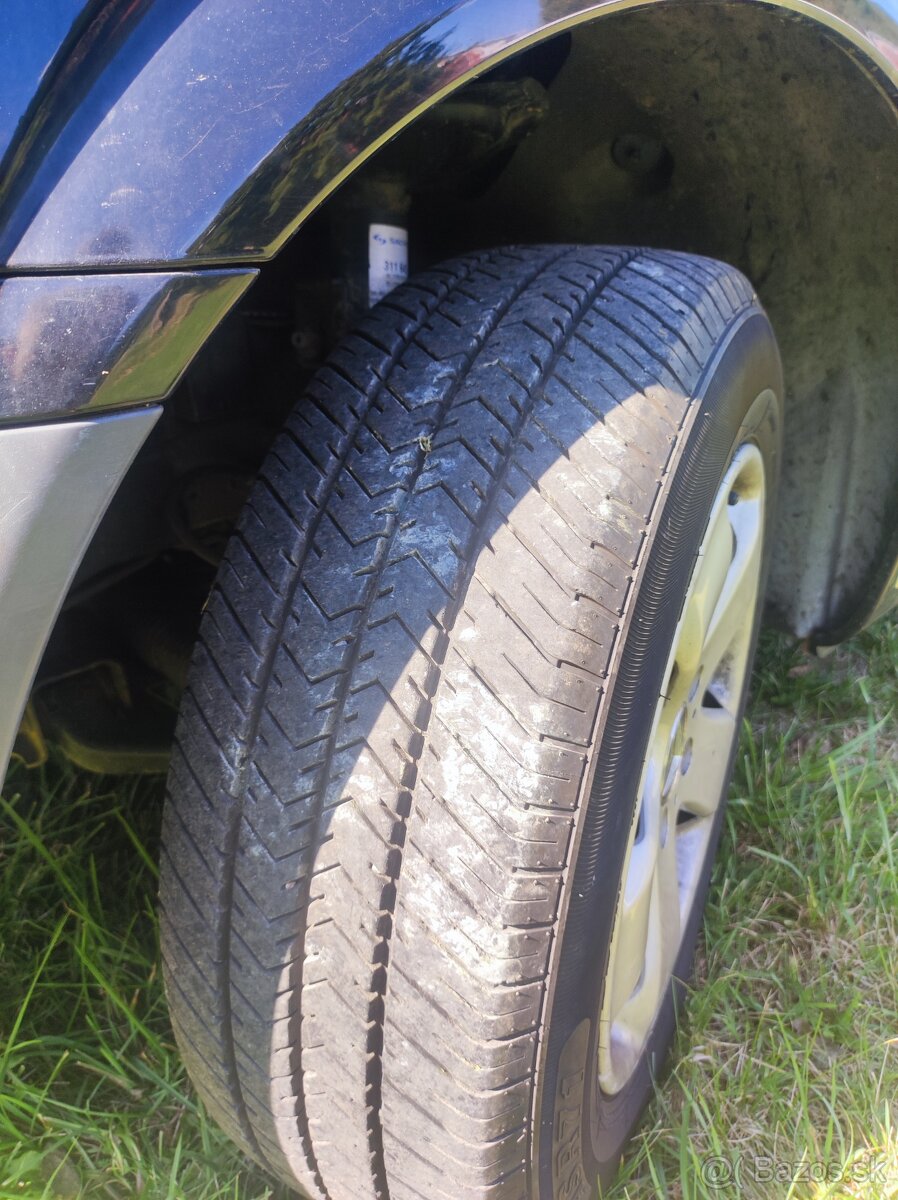 Mercedes-Benz Vito - 10