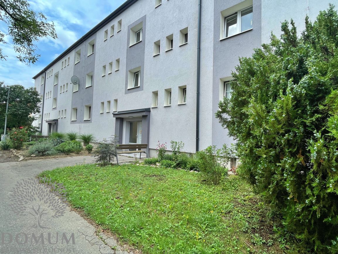 Priestranný - 78 m² tehlový - 3i byt Nové Mesto n/V, ul. SNP - 10