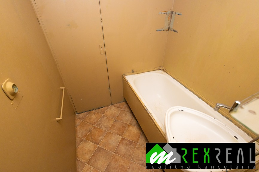 Predaj 3 izbového bytu, Veľký Krtíš. - 10
