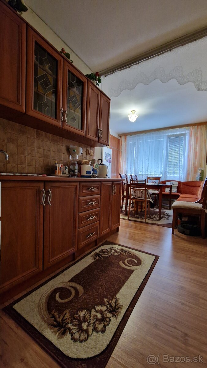 3izbový byt v centre mesta Želiezovce - 10