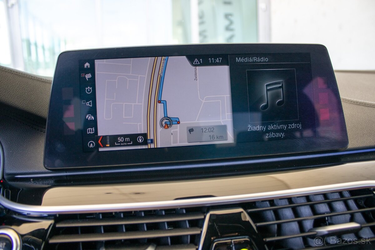 BMW Rad 5 M550i xDrive A/T - 10