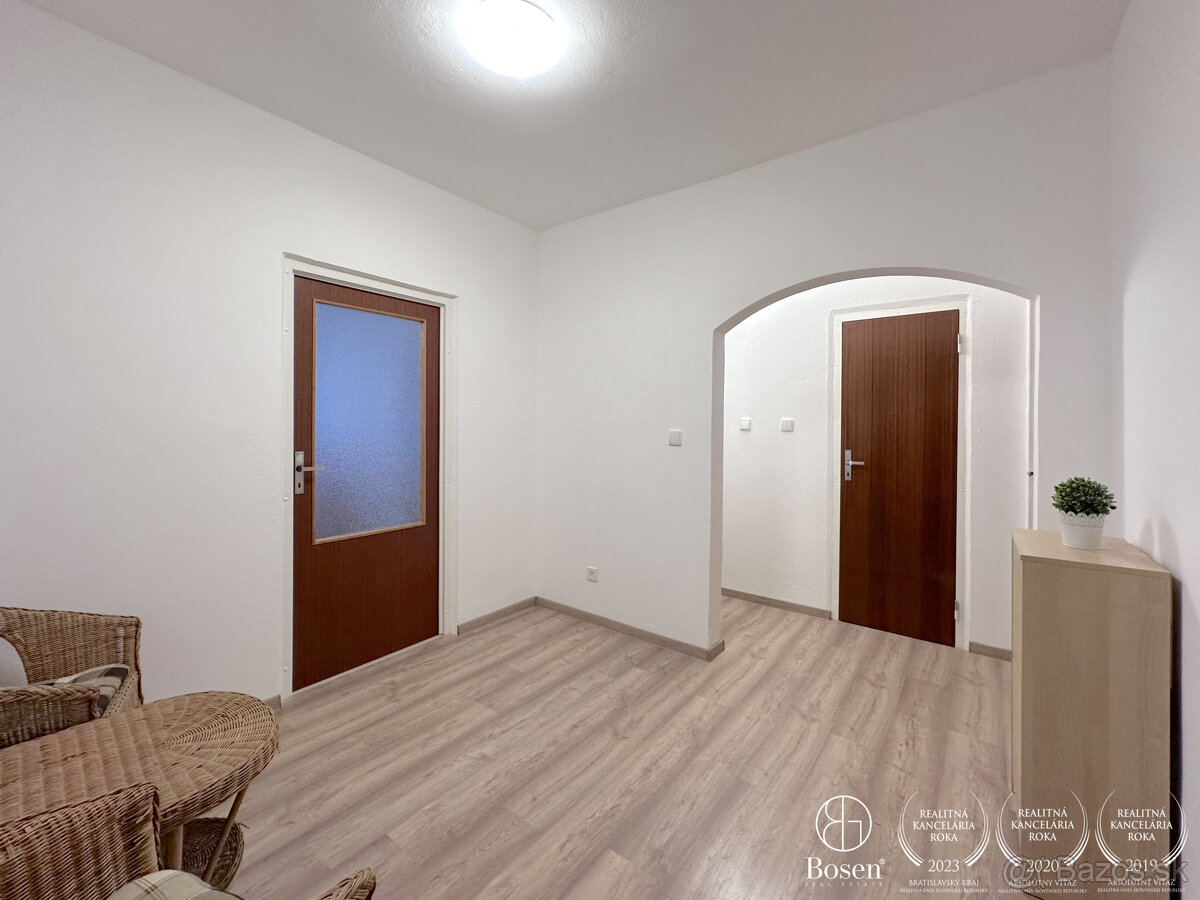 BOSEN | Priestranný 3 izbový byt s lodžiou, ul. Pri Kríži - 10