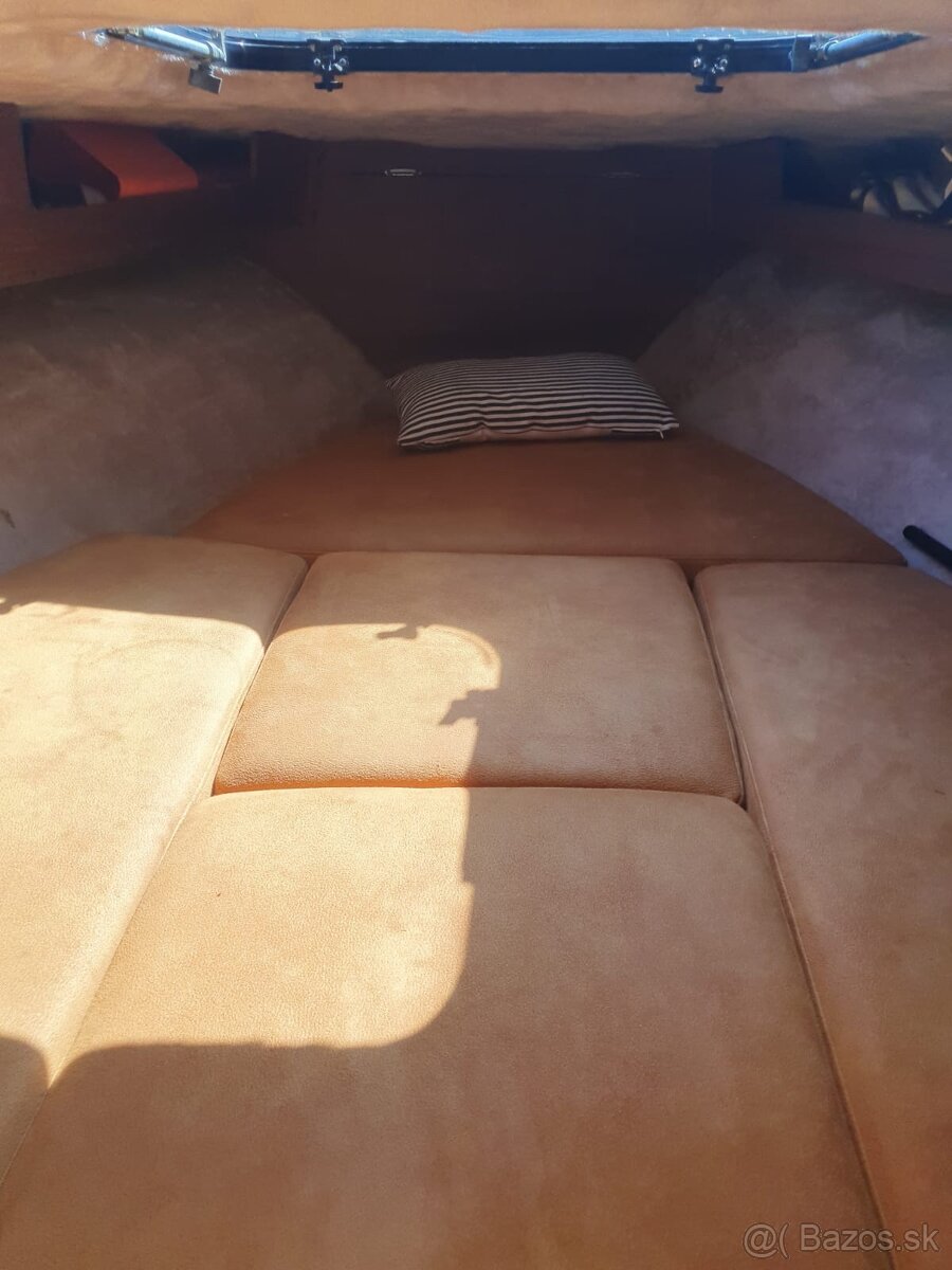 Predám motorový čln Silverline - 10