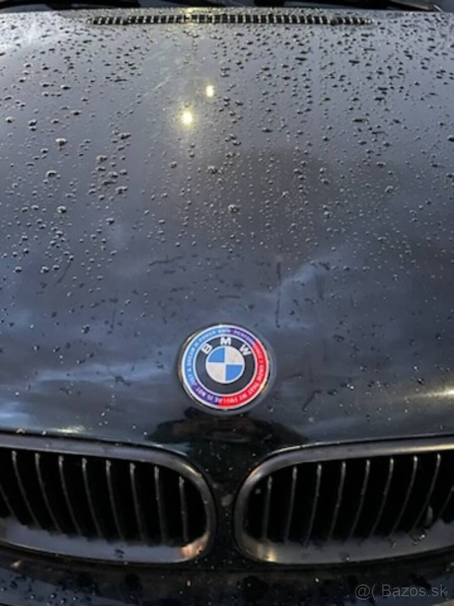 ZNAK BMW Logo znak emblem BMW nove logo - 10