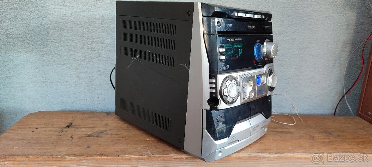 Hi-fi veža Philips - 10