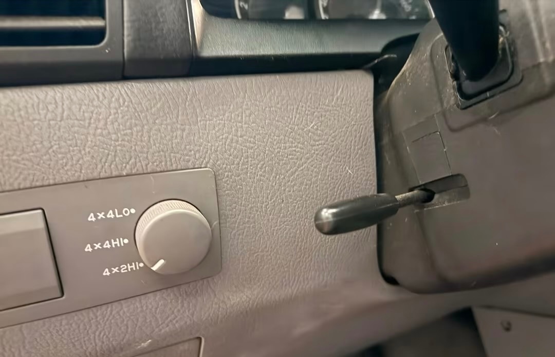 KIA SORENTO 2.5 CRDi VGT - 10