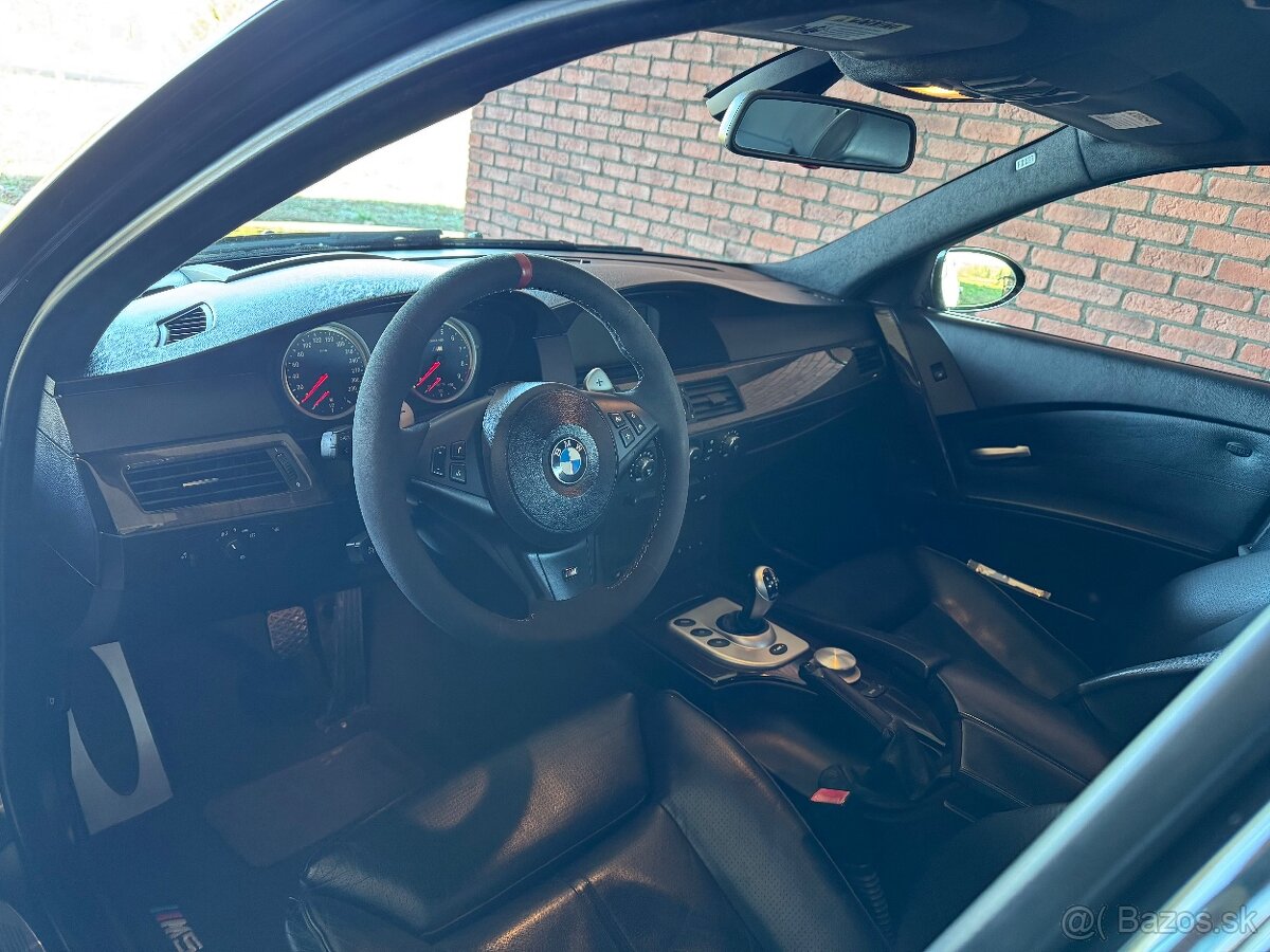BMW M5 E60 - 10