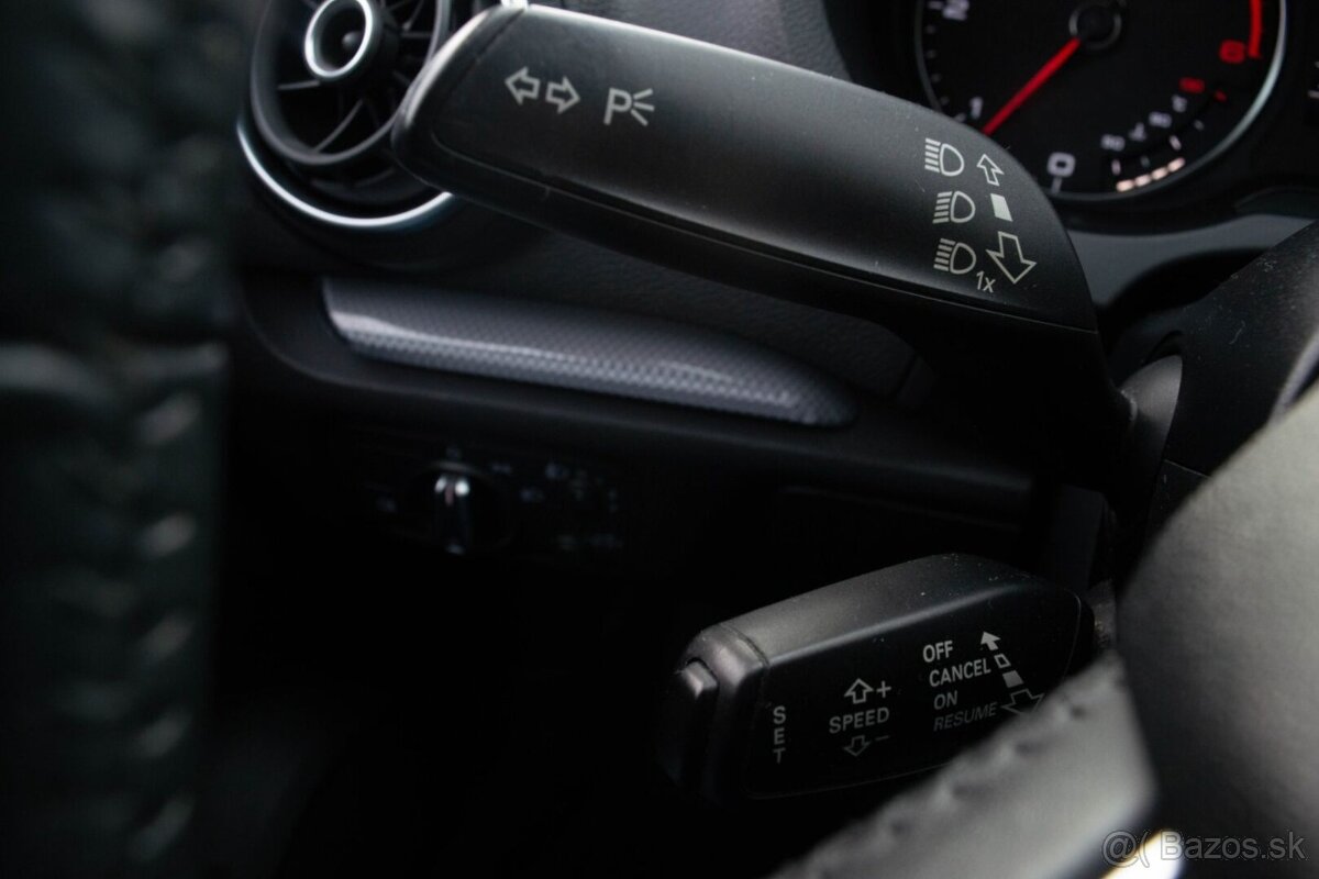 Audi A3 Sportback 1.6 TDI 110k , AJ ÚVER - 10