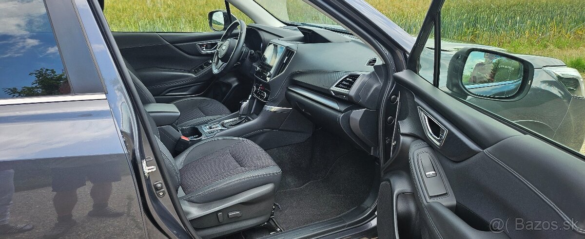 SUBARU FORESTER e-BOXER - 10