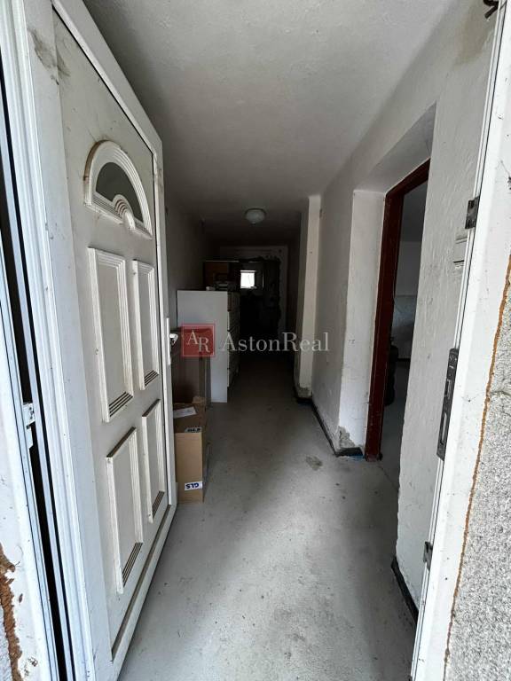 Dvojpodlažný Rodinný Dom na pozemku 786 m2 - Chyžné - 10