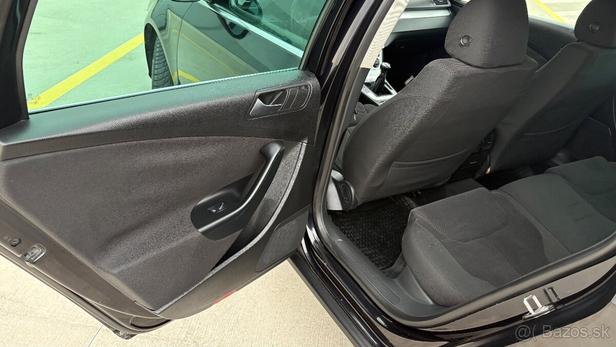 Predám Volkswagen Passat Variant B6 2.0 TDi,103Kw,R.v.2009 - 10